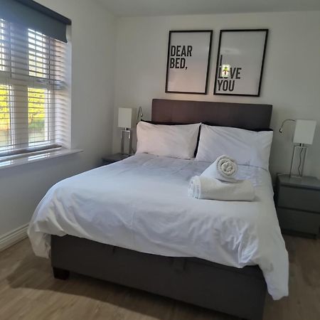 Bromley Common- Double Bedroom With En-Suite With Private Lounge In Shared Town House Luaran gambar