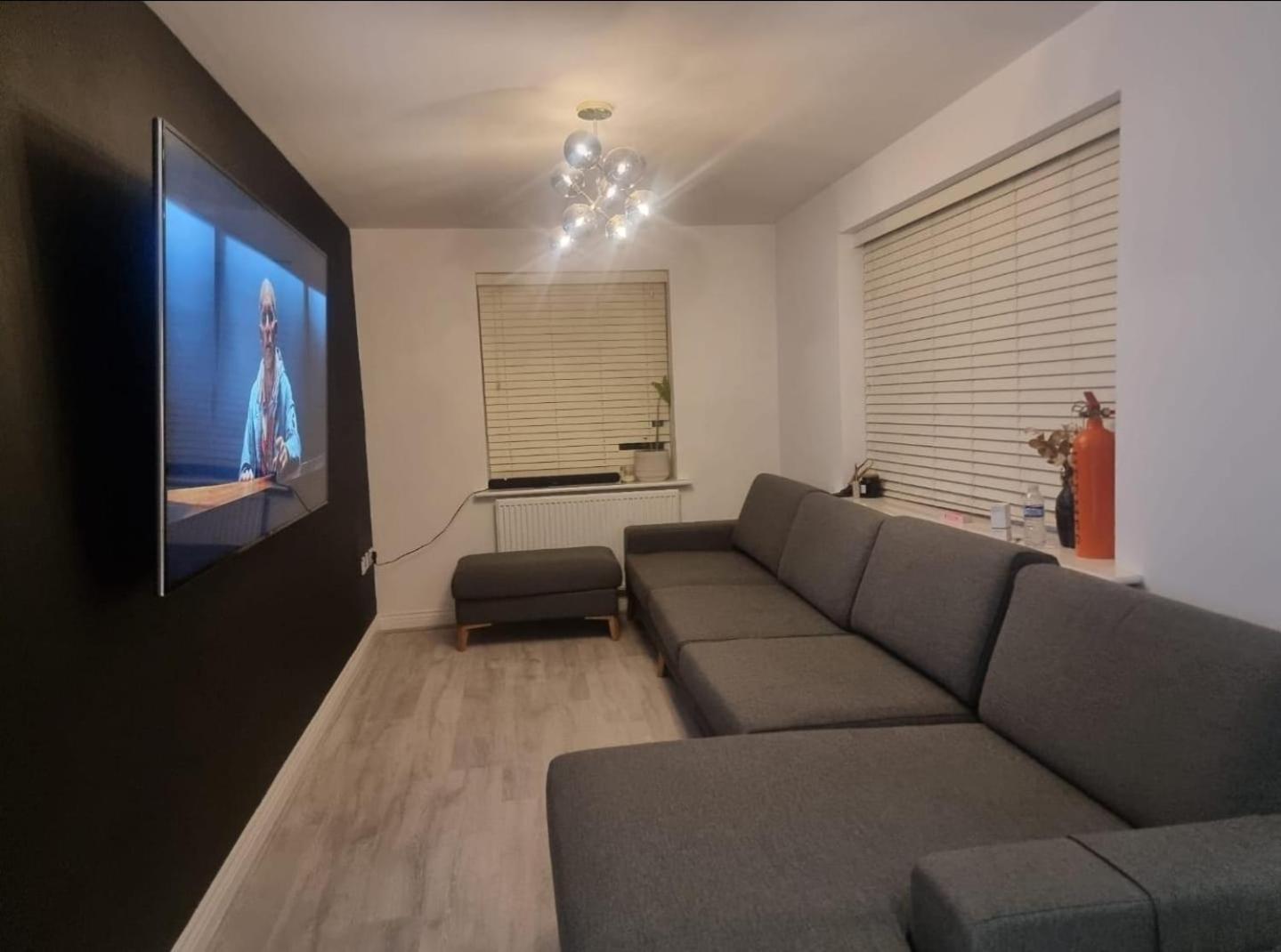 Bromley Common- Double Bedroom With En-Suite With Private Lounge In Shared Town House Luaran gambar